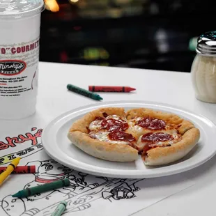 Minsky&apos;s Kids Meal