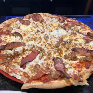 08/20/2022 - large Prime Cut pizza