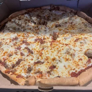Half sausage, half hamburger!