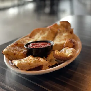 Garlic cheese bread
