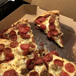 Tranquilo on just original crust. Loaded with toppings tasty but, not crunchy.