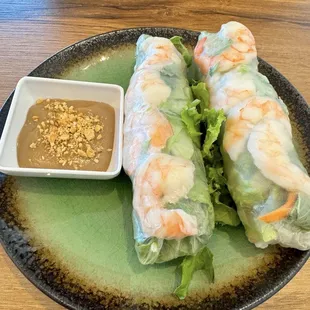 Shrimp spring rolls