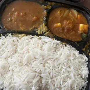 thali- Aloo Mutter and paneer Kadai Paneer