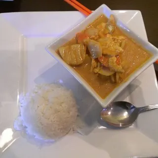 L1. Yellow Curry Lunch
