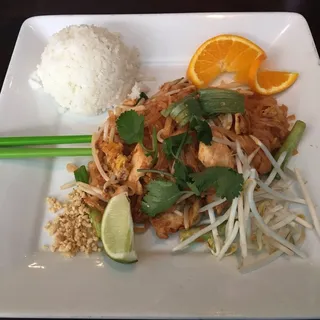 L14. Pad Thai Lunch