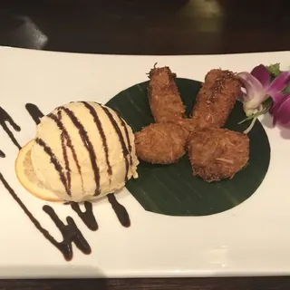 Fried Bananas with Ice Cream