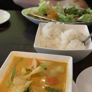 29. Spicy Thai Beef Salad