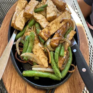 chicken wings and fried chicken, food