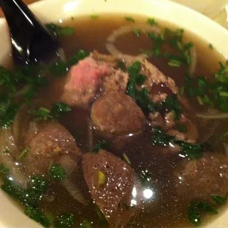 Pho With Beef Ball "PHO Tai Bo Vien"