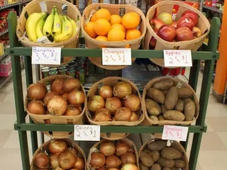 Three Amigos Market & Deli