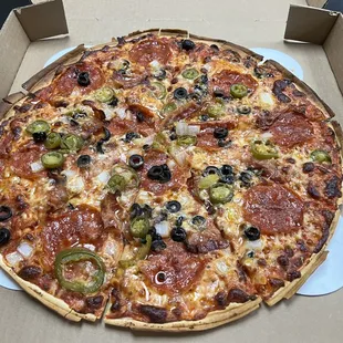 Medium Triple Play well done crispy cracker crust