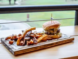 Persimmons Bar and Grill