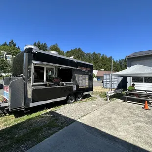 Front of food truck