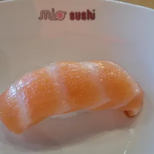 The terrible salmon nigiri I got at Mio tonight.
