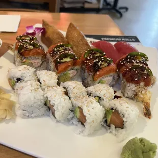 Mt. St. Helen (Premium roll) Salmon &amp; Avocado (6pc.) (Classic roll) Inari Nigiri Tuna Nigiri