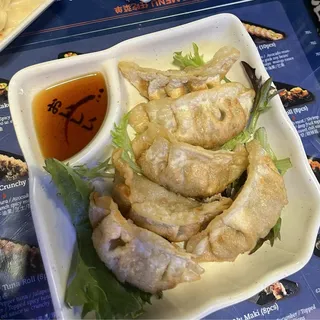 001 Fried Gyoza(6Pcs)