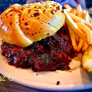 BBQ Pastrami on Onion Roll w/fries