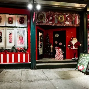 Pop-up Christmas bar open for 2024