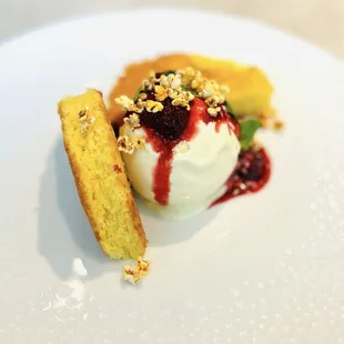 Cornbread cake dessert