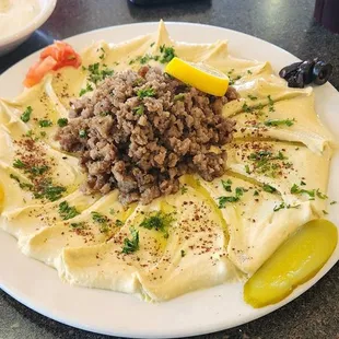 Hummus with Shawarma