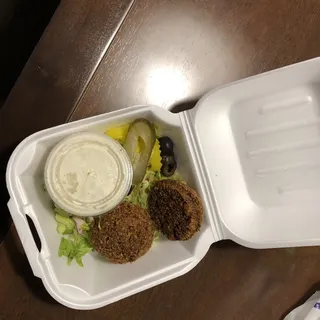 2 Pieces Falafel
