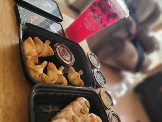 Tsunami Sushi