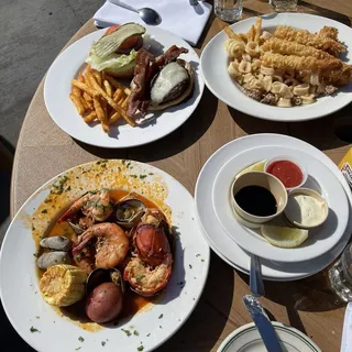 SEAFOOD CAPTAIN'S PLATTER