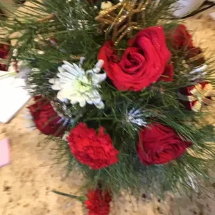 This is what Miranda flowers sent me