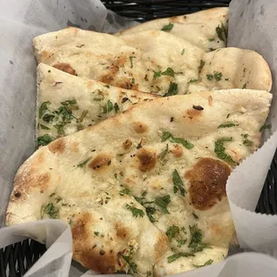 Garlic naan