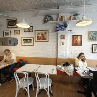 interior, ramen and noodles