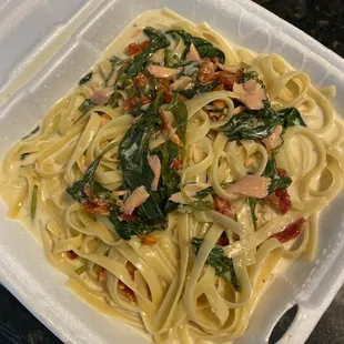 Fettuccini Smoked Salmon