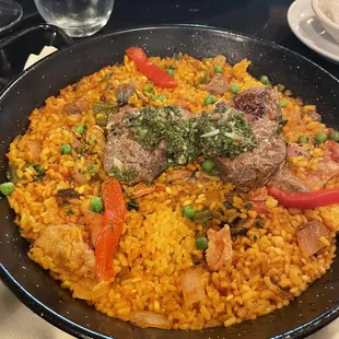 Carne Paella