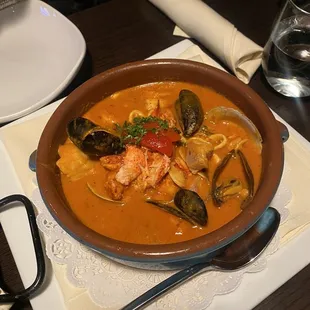Zarzuela De Mariscos