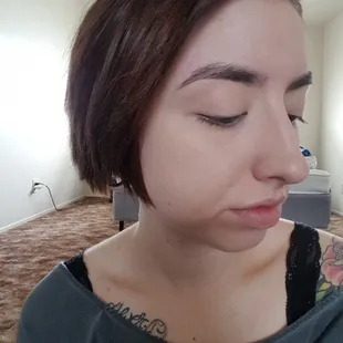 My perfectly sculpted bare brow thanks to Mirror Mirror Esthetics!