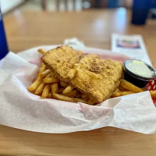 Fish and fries