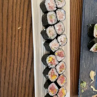 Toro Taku &amp; negi hamachi roll