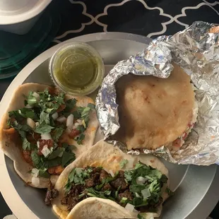 Tacos n chalupa (or Gordita lol)