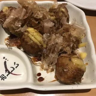 6 Pieces Takoyaki