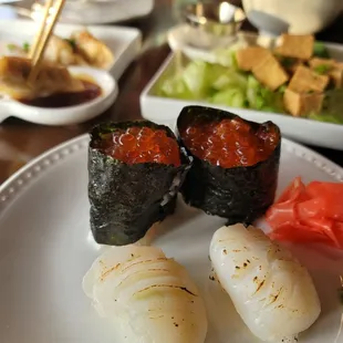 Scallop nigiri were so fresh!!