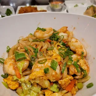 Shrimp yakiudon: full of shrimp and chewy, fat noodles.