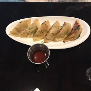 Gyoza