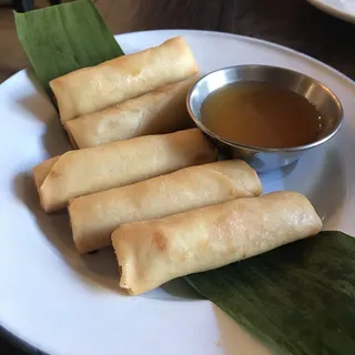 Crispy Vegetarian Rolls
