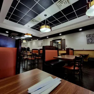 sushi and sashimi, interior