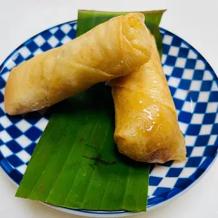 Banana spring rolls