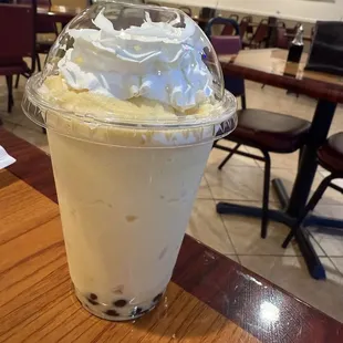 Mango boba shake