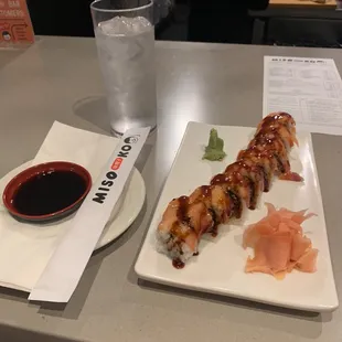 SUPER CRUNCH ROLL