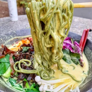 Kale ramen noodles