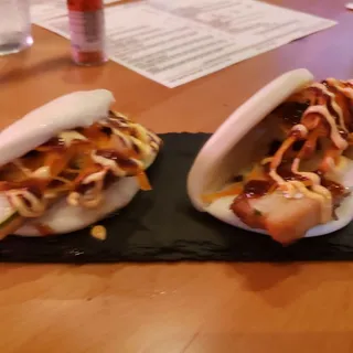 2 Pieces Pork Belly Buns