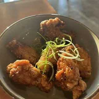 Kaarage wings