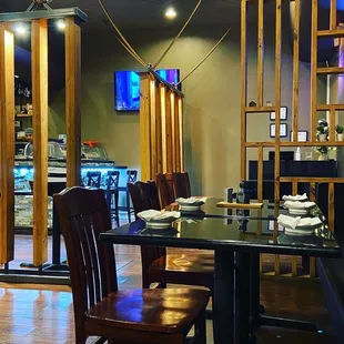 seating area next to the entry